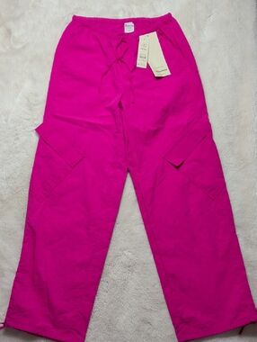 No Boundaries Bright Pink Cargo Jogger Pants Parachute